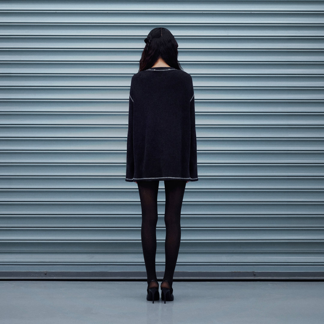 (Pre order) Joy Ride Oversized Long-Sleeve | Midnight Black