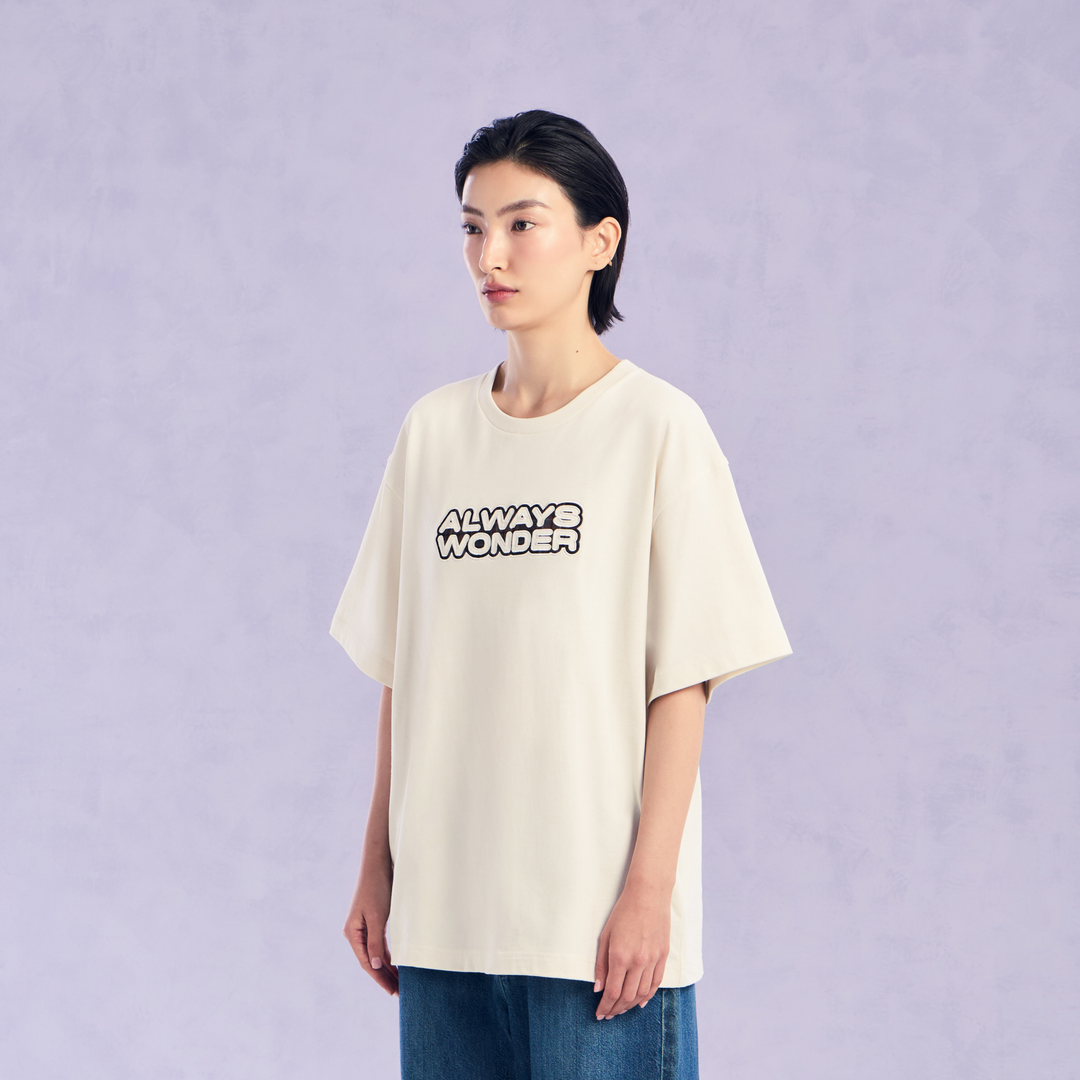 The Wonder Mark Oversized Tee | Cosmic Latte
