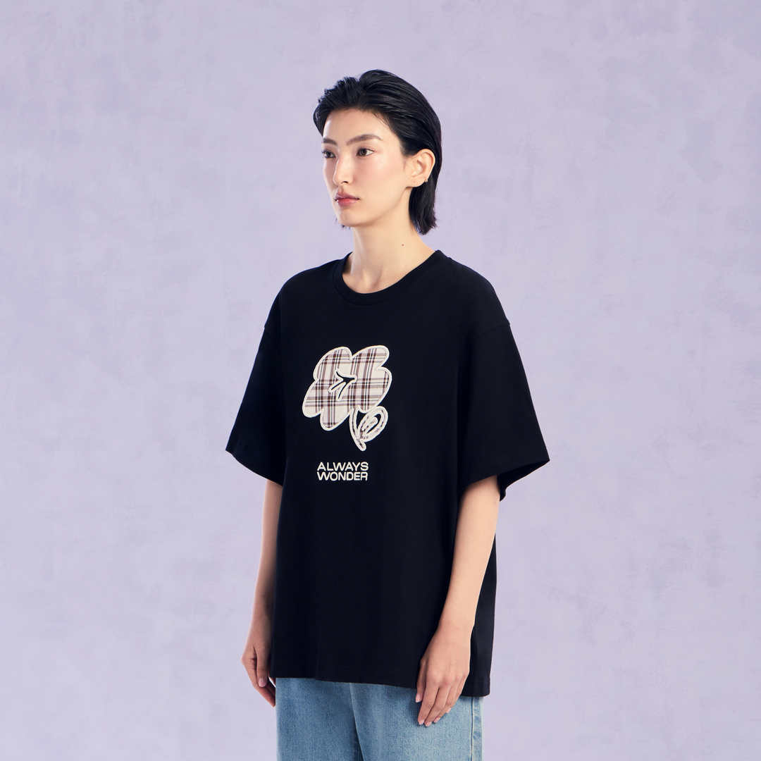 The Wonder Flower Oversized Tee | Midnight Black