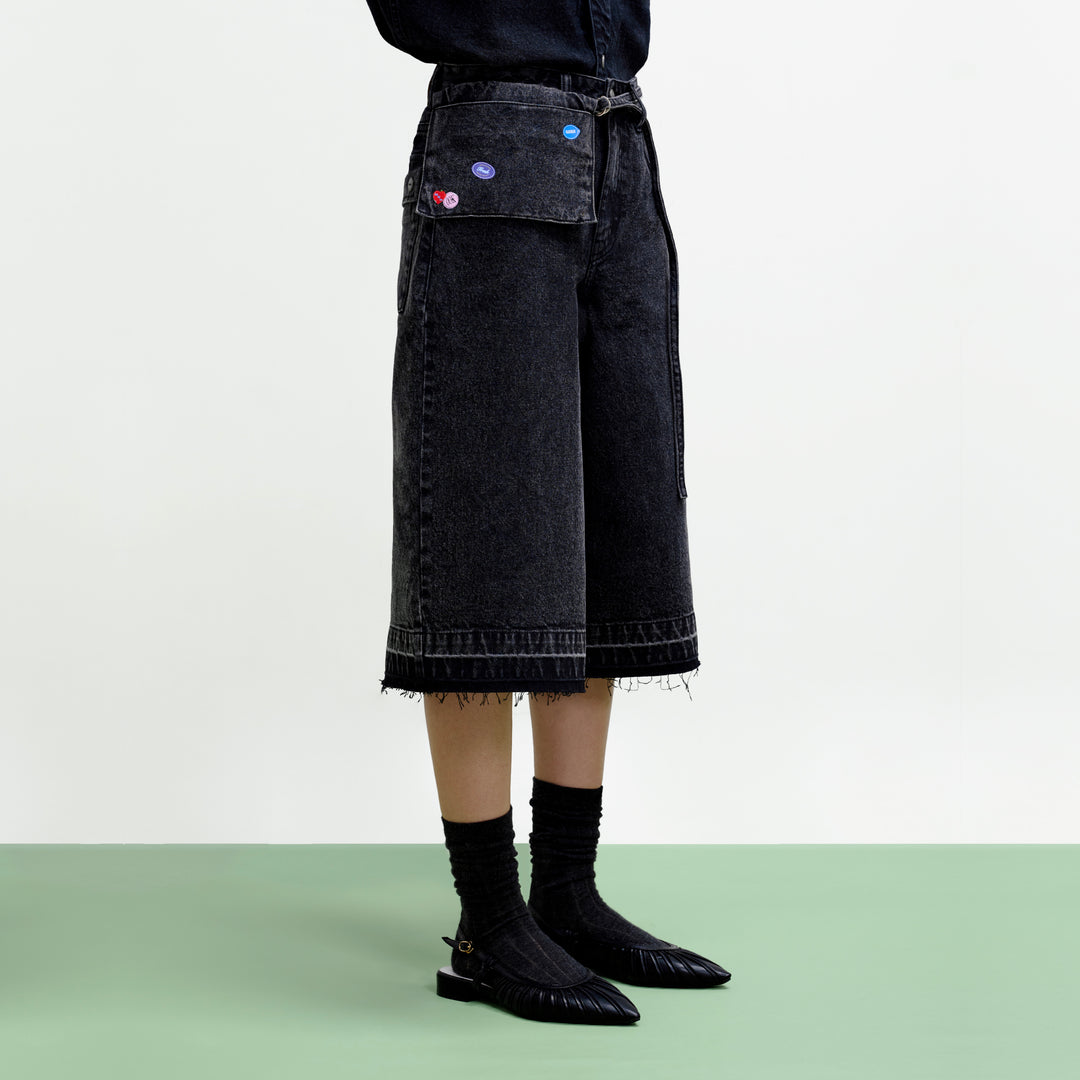 Wild Fruit Utility Shorts | Midnight Black