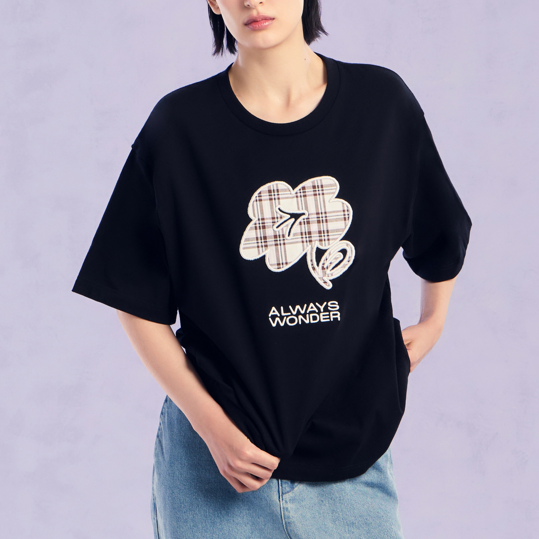 The Wonder Flower Oversized Tee | Midnight Black