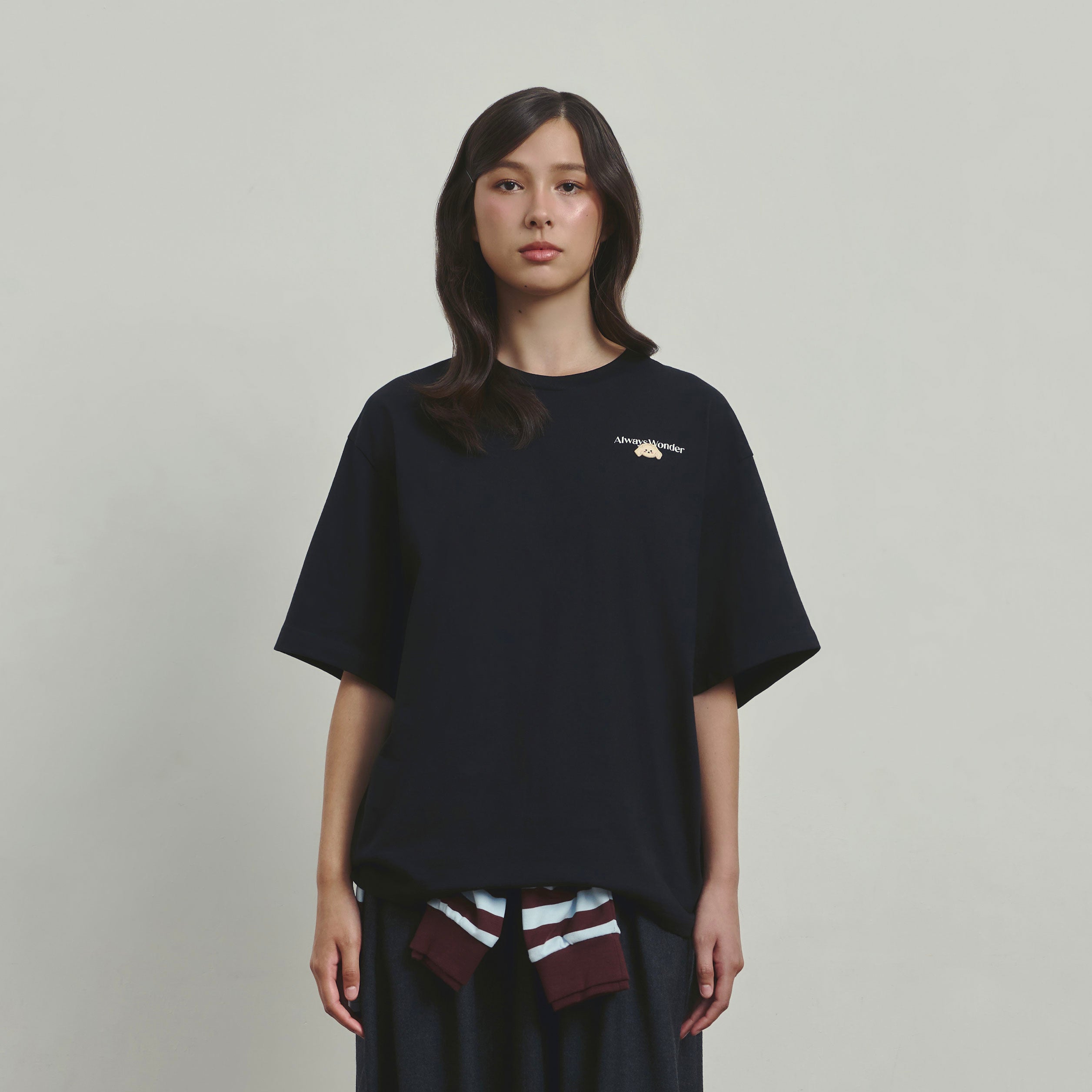 Little Goldie Oversized Tee | Dark Charcoal – AlwaysWonder