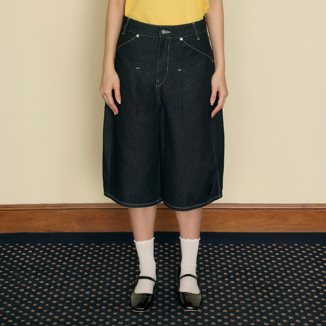 Between Moments Denim Capri | Charcoal