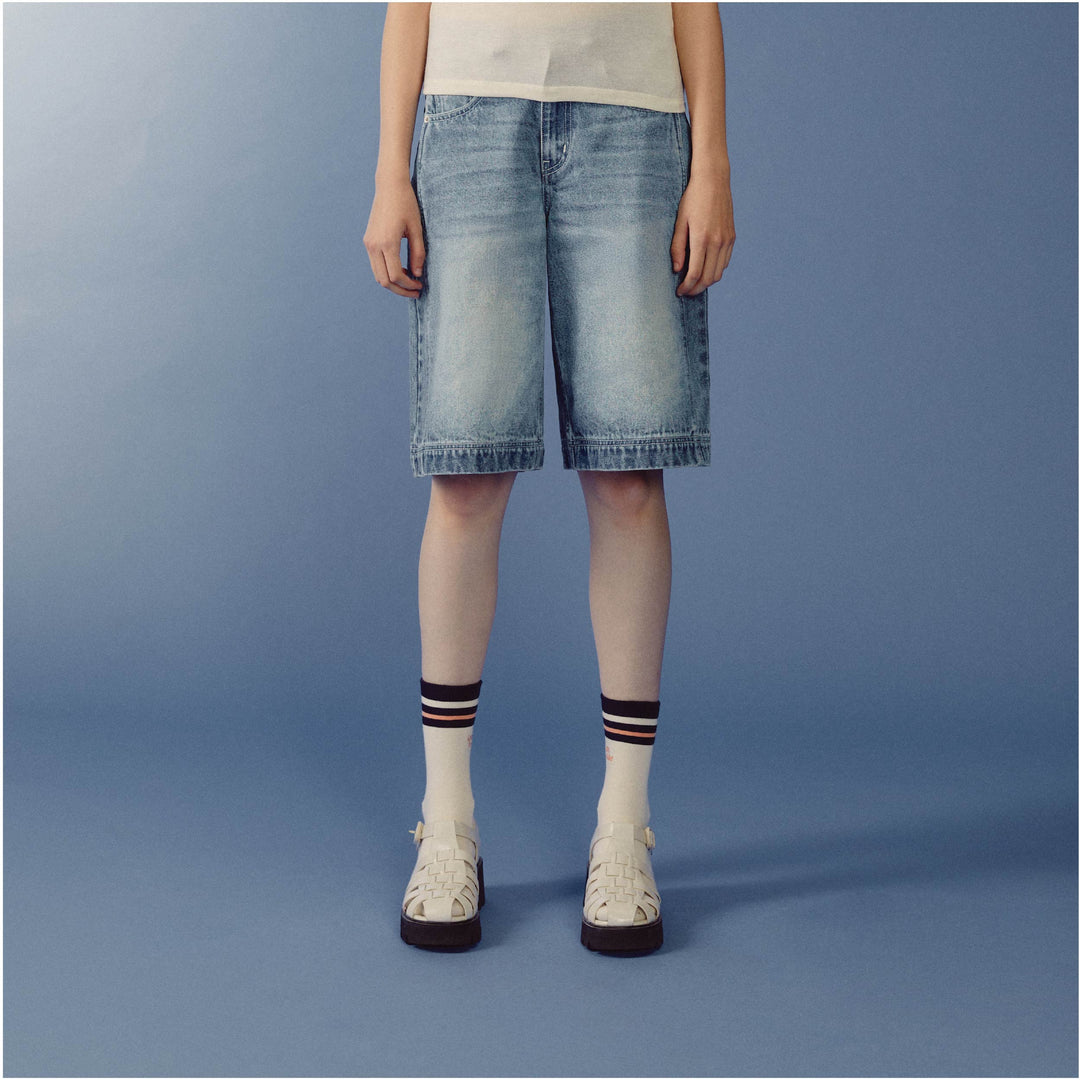 Ease Light-form Denim Shorts | Washed Sky Blue