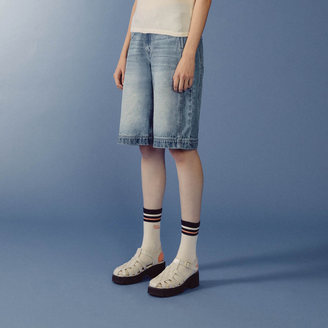 Ease Light-form Denim Shorts | Washed Sky Blue
