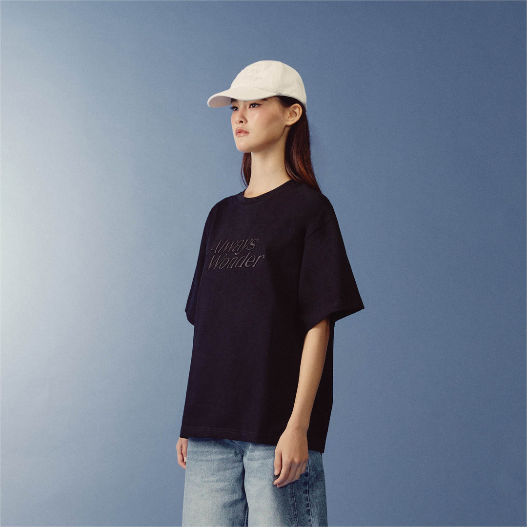 Sculpture Oversized Logo Tee | Ink Black