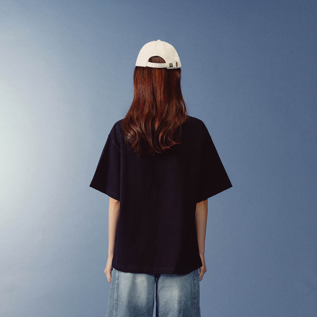 Sculpture Oversized Logo Tee | Ink Black