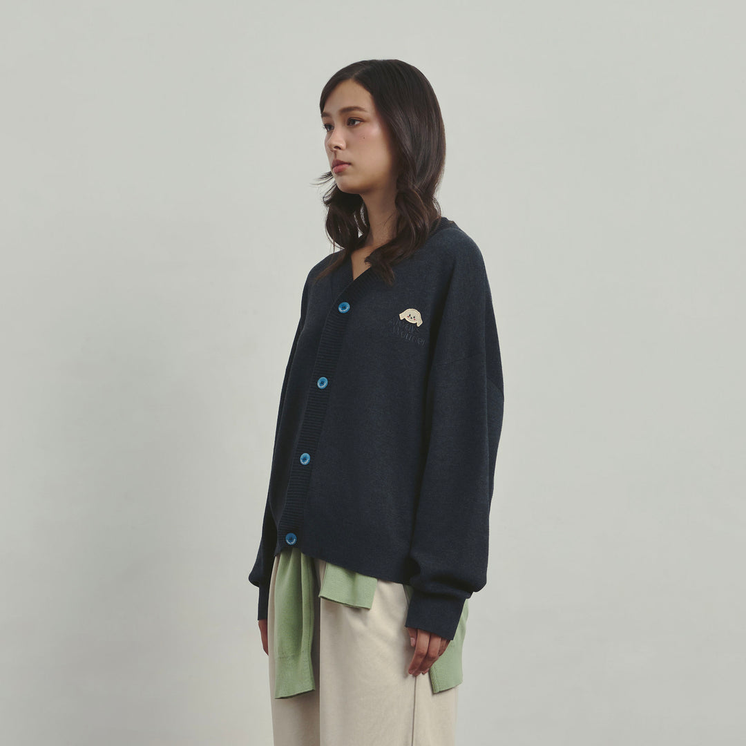 Wonderland cozy cardigan | Dark Charcoal