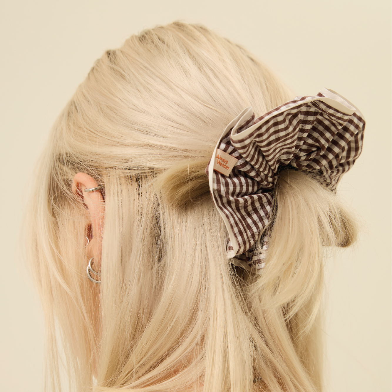 Cream SCRUNCHIES | Untitled Shade