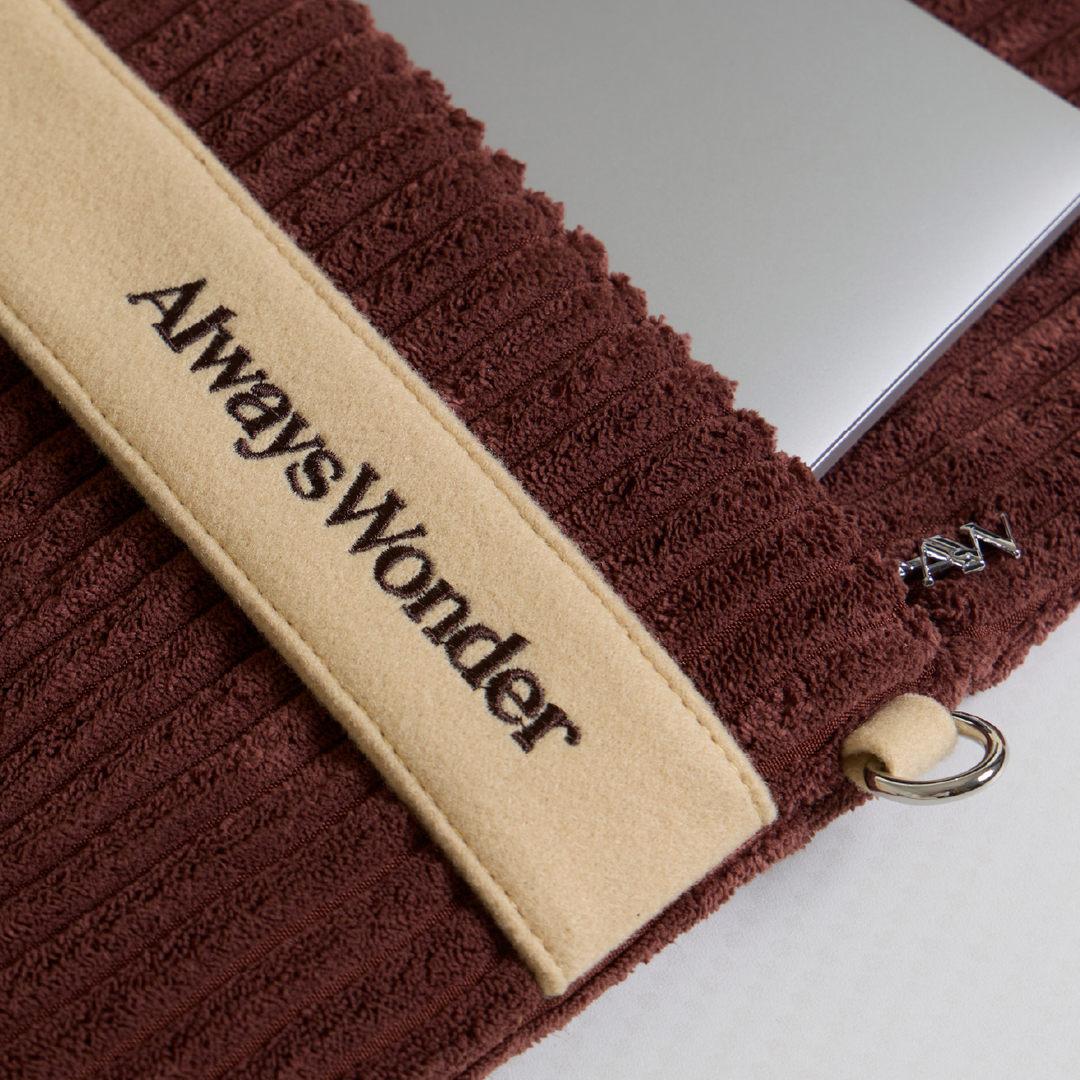 To-Go Corduroy Carrier | Espresso Brown