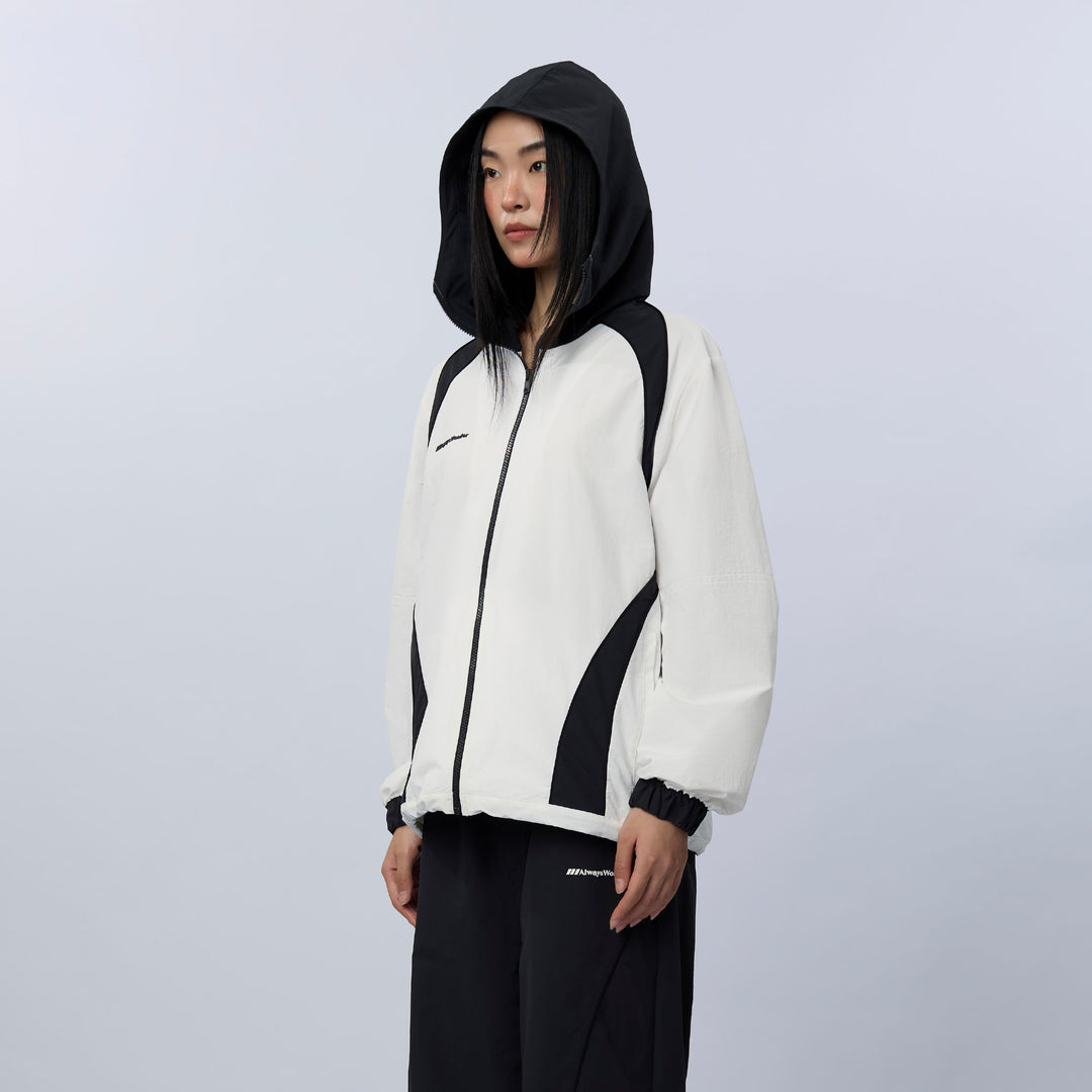 Windbreaker Jacket | Frosty White - Coal Black