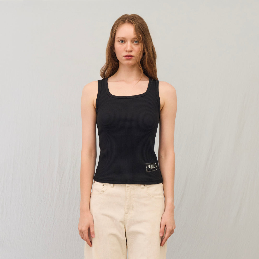 Calm Square Tank | Dark night