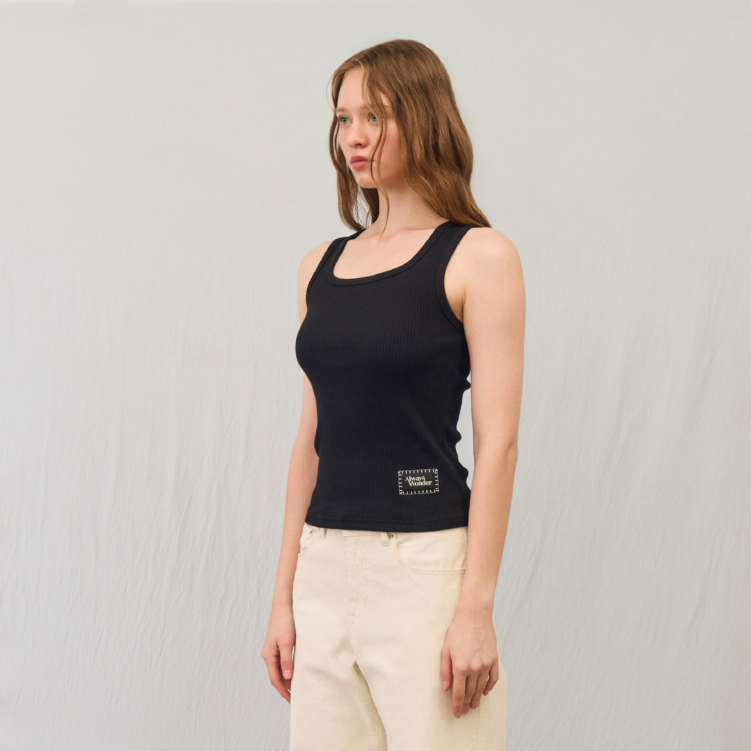 Calm Square Tank | Dark night